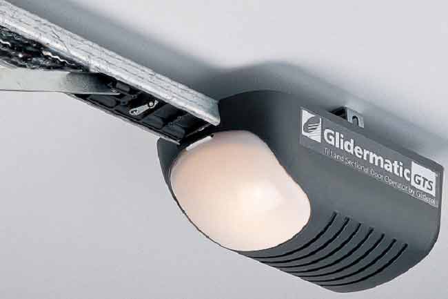 Gliderol GTS2000 sectional garage door motor showing tracking mechanism