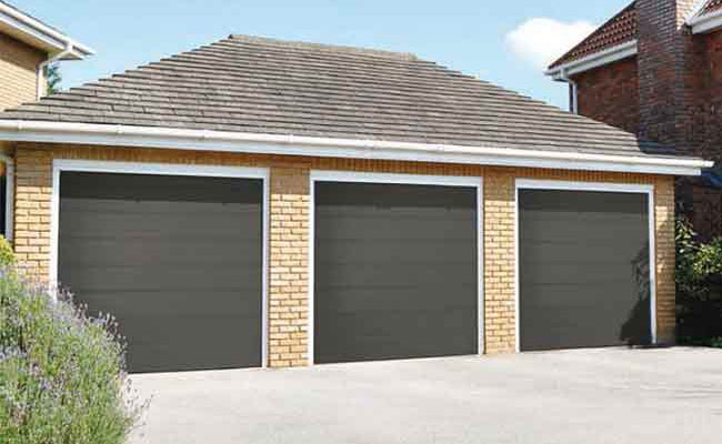 Seceuroglide Centre Ribbed Sectional Doors