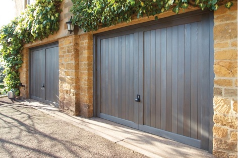 Traditional timber garage doors installed into a large domestic property